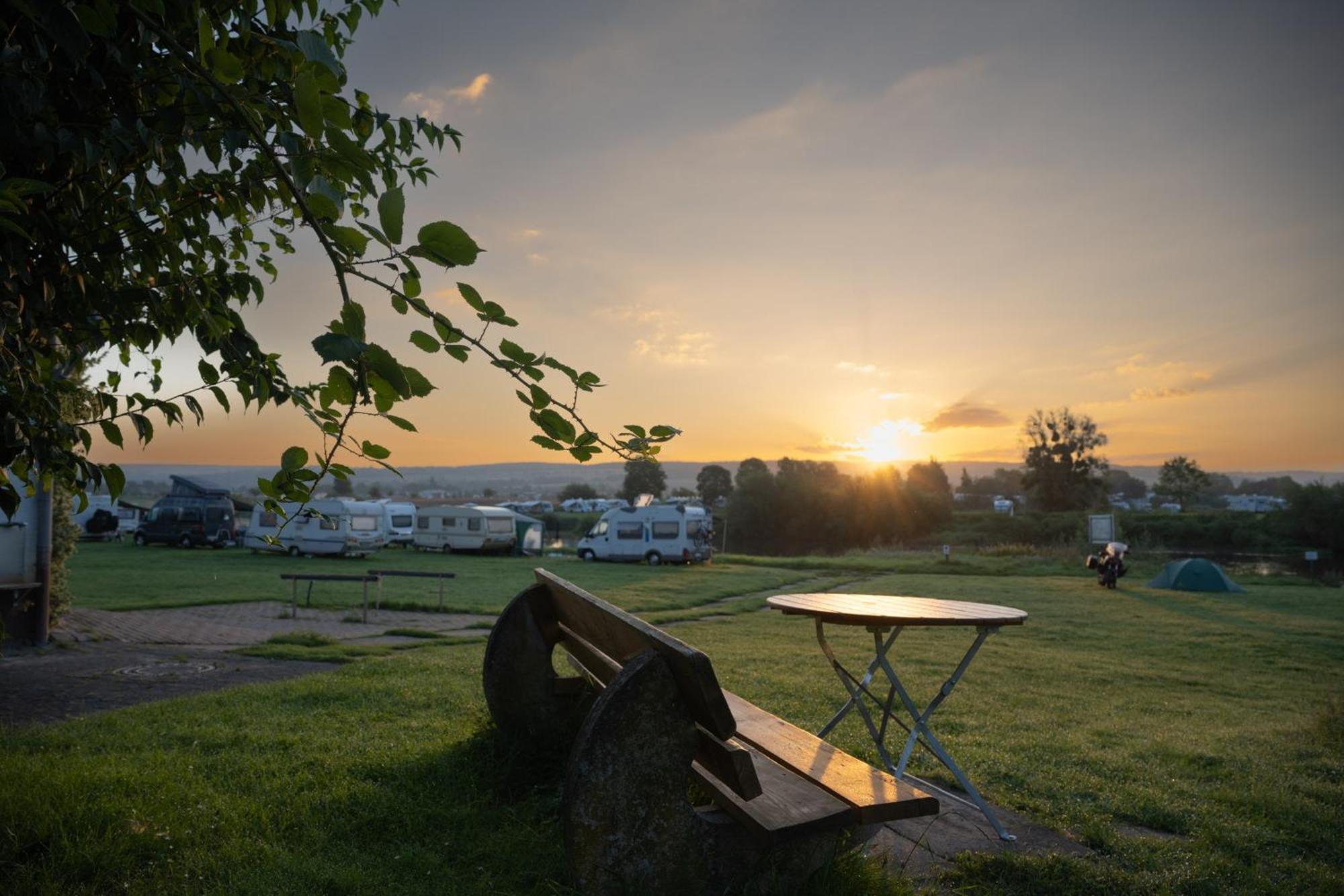 Camping Am Bootshaus Beverungen Bagian luar foto